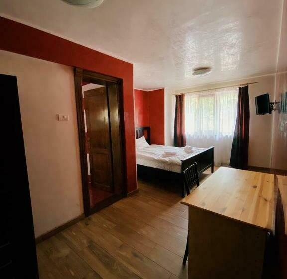 膳宿费 Casa Caius