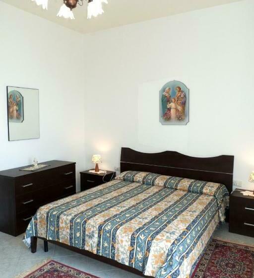 膳宿费 Casa Vacanze Raggio Di Sole Di Paolo Castrogiovanni