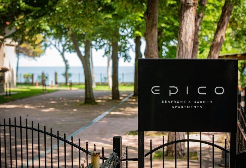펜션 Epico Seafront & Garden Apartments