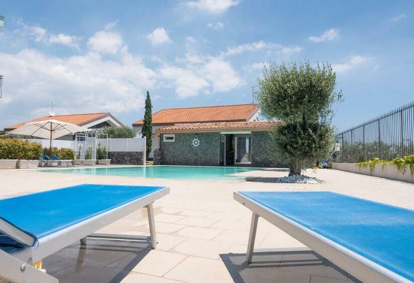 بنسيون Lux Suite Sicily