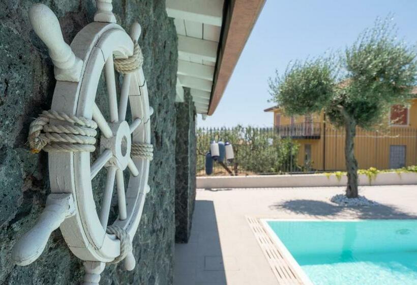 بنسيون Lux Suite Sicily