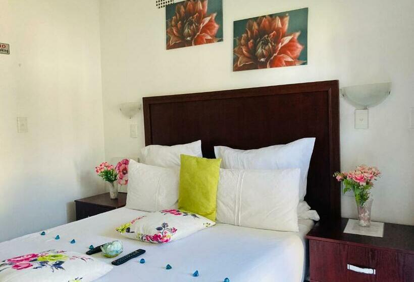 Пансион The Moon Guesthouse