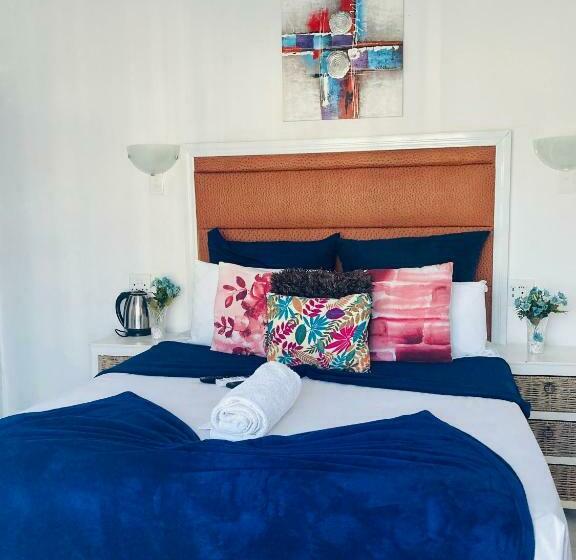 Пансион The Moon Guesthouse