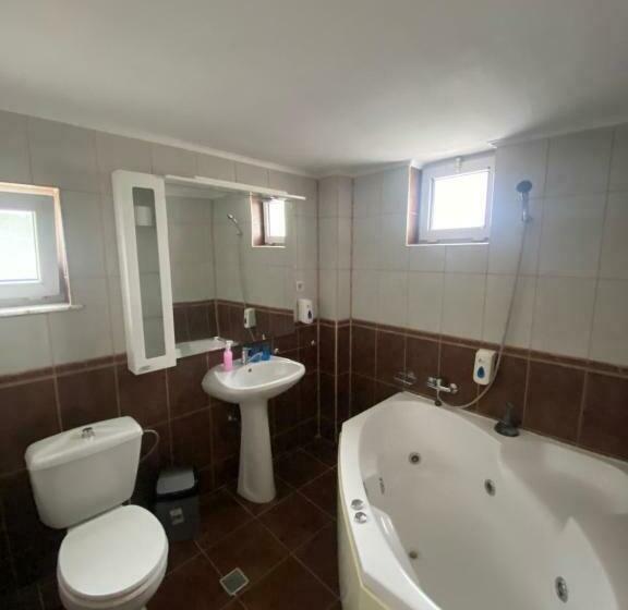 פנסיון Vila Hubert