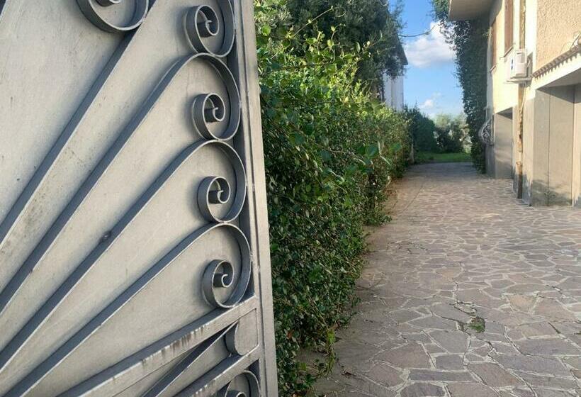 پانسیون Villa Maximo