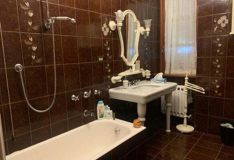 پانسیون Villa Maximo