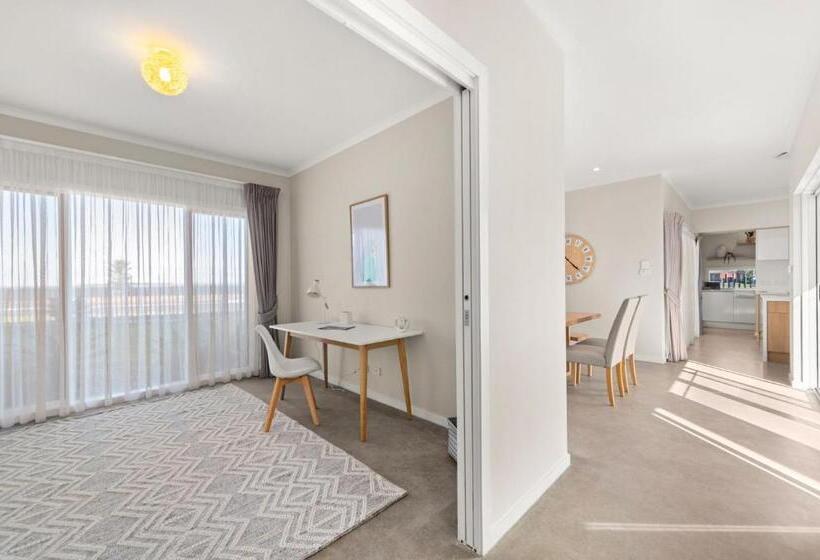 Sea Sand And Serenity At Stockton   Stunning Sophistication