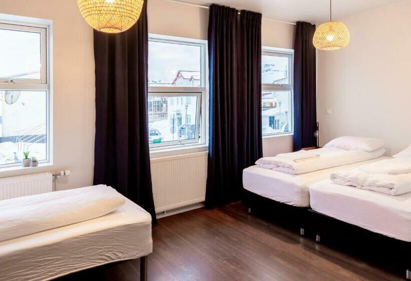 هاستل Westman Islands Inn