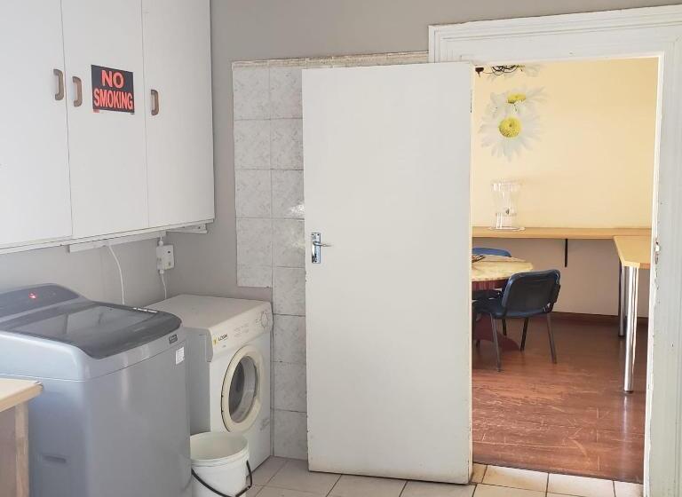 ベッドアンドブレックファースト 13 Maitland Road