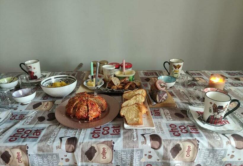 مبيت وإفطار Colette Alain Maxime