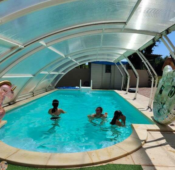 مبيت وإفطار Colette Alain Maxime