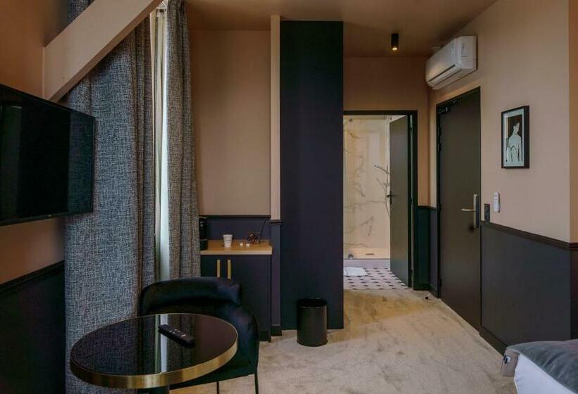 住宿加早餐  De La Plage