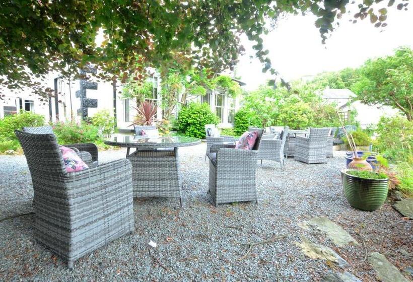 مبيت وإفطار Fairfield House And Gardens