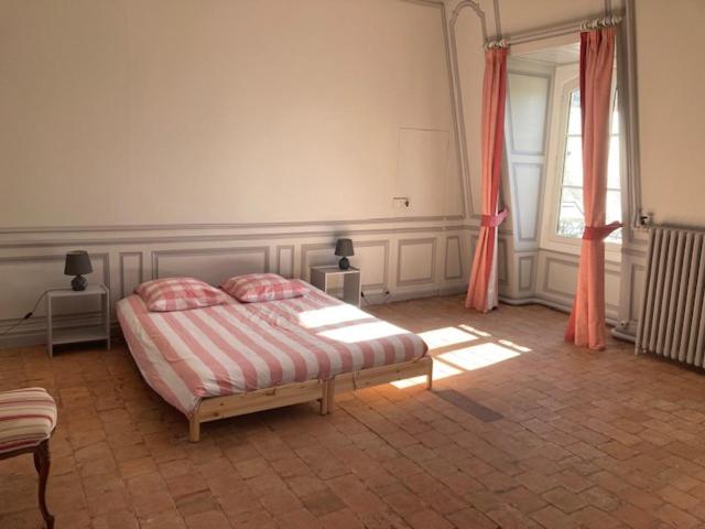 민박 Hôtel Du Marquis De Broc