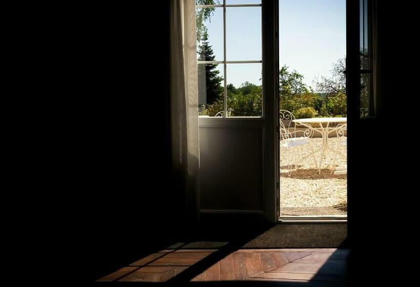 צימר Le Petit Château