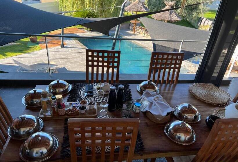 مبيت وإفطار Les Lofts De Bouzigues