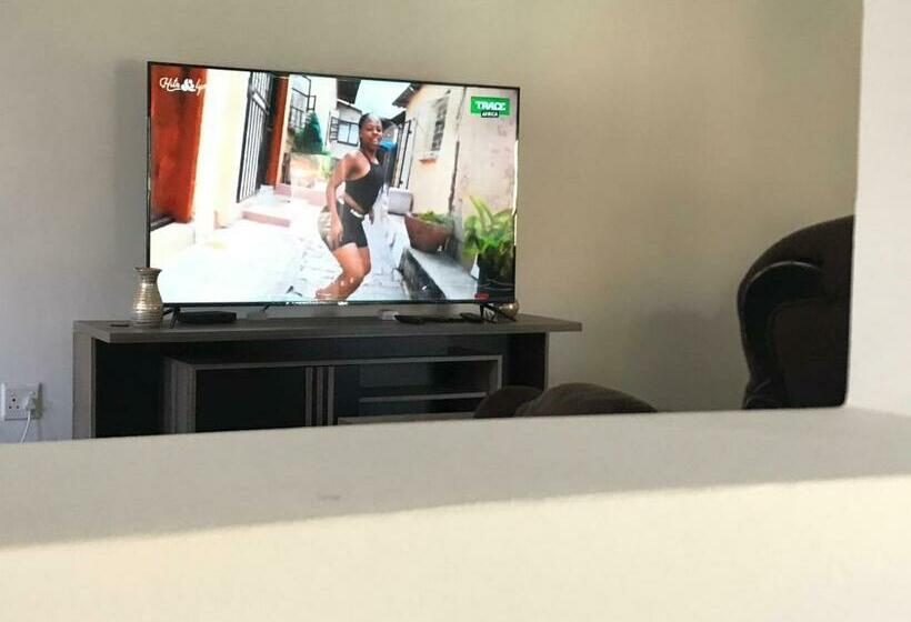 민박 Teke S Cheerful 3 Bed Room Villa With Swimming Pool