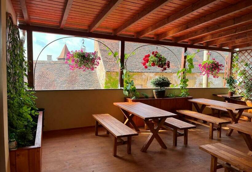 تختخواب و صبحانه Vt6 House & Restaurant