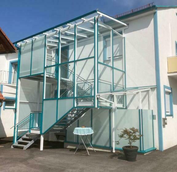 住宿加早餐  Zeltweg Rooms