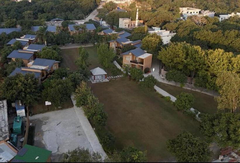 אתר נופש Voco Jim Corbett, An Ihg