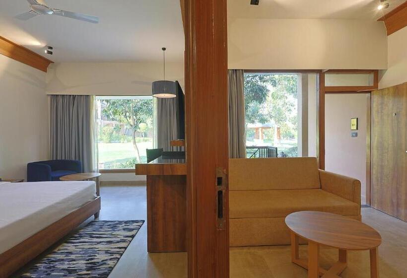 אתר נופש Voco Jim Corbett, An Ihg