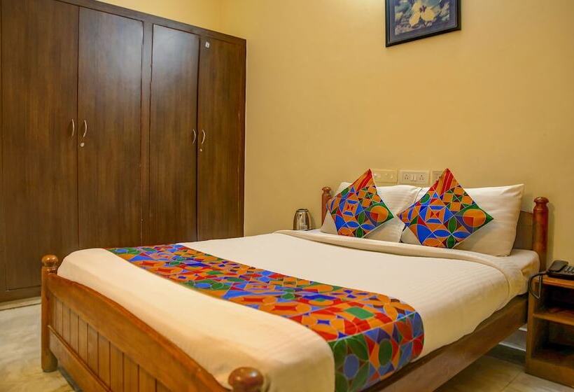 Fabhotel Hibiscus Stays Nr Sholinganallur Water Lake & Vgp Aqua Kingdom