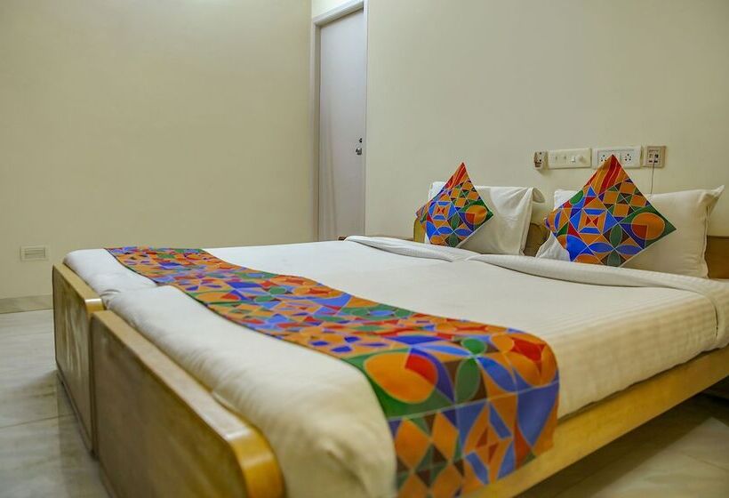 Fabhotel Hibiscus Stays Nr Sholinganallur Water Lake & Vgp Aqua Kingdom