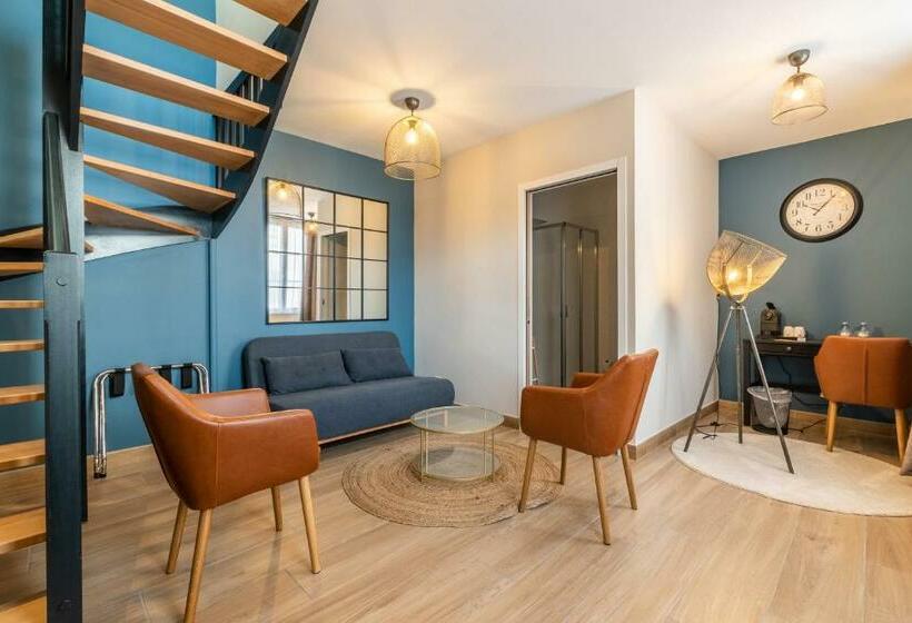 فندق Hôtel échappée En Baie   Parking Privé Gratuit Dont Forfaits Bornes électriques Réservable