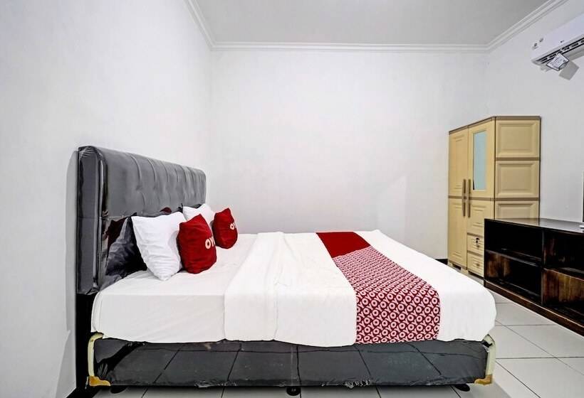 호텔 Oyo 91334 Permata Papua Guest House