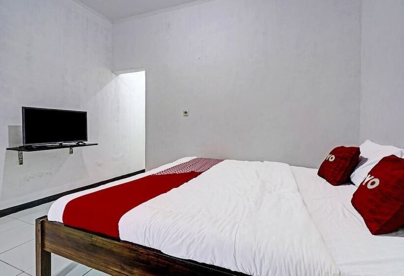 호텔 Oyo 91334 Permata Papua Guest House