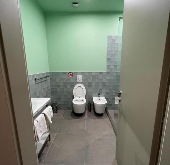 בית מלון כפרי Kondo Stays   Polifonia City Loft