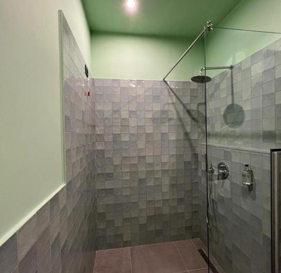 בית מלון כפרי Kondo Stays   Polifonia City Loft