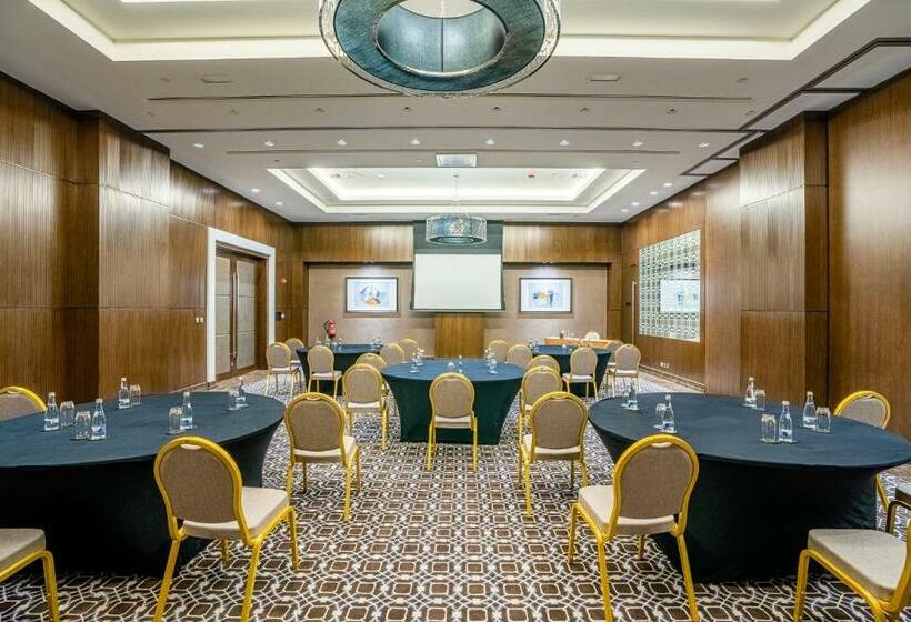 فندق Rixos Marina Abu Dhabi