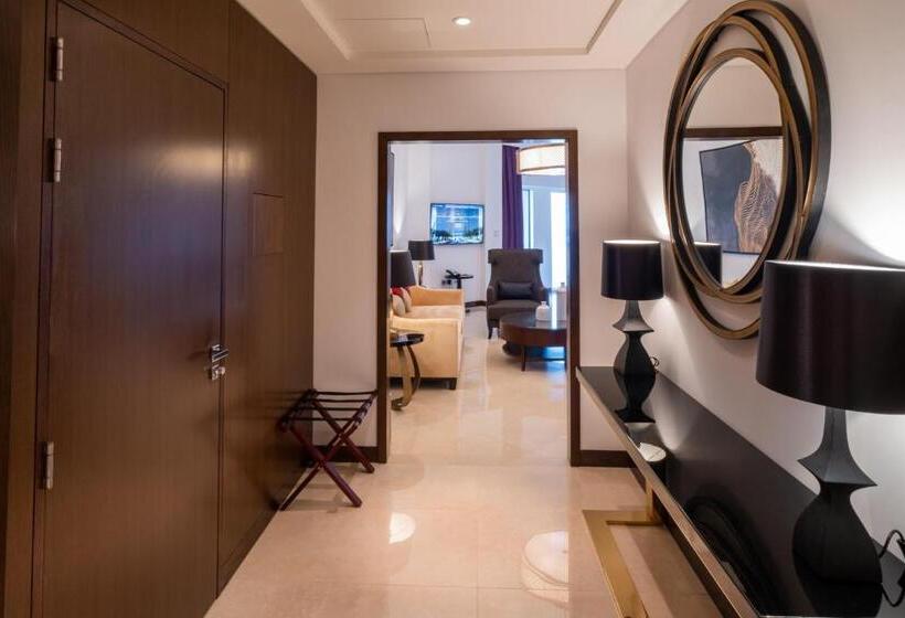 فندق Rixos Marina Abu Dhabi