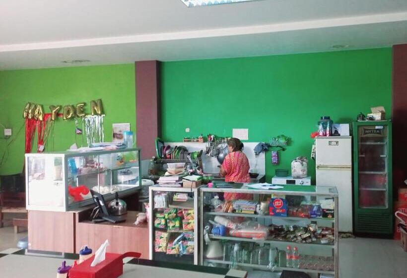 酒店 Spot On 91336 Guesthouse Tarumanegara