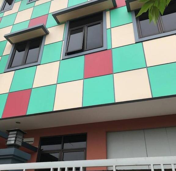 فندق Spot On 91336 Guesthouse Tarumanegara