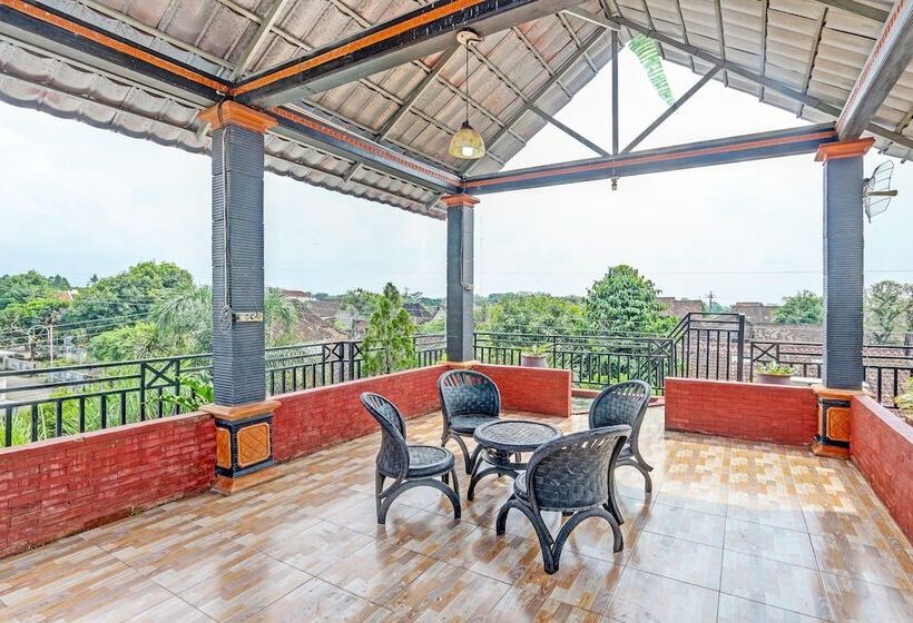 酒店 Spot On 91337 Pandu Homestay Klaten