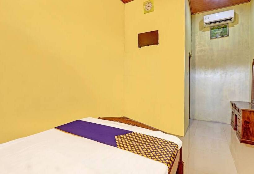 酒店 Spot On 91337 Pandu Homestay Klaten