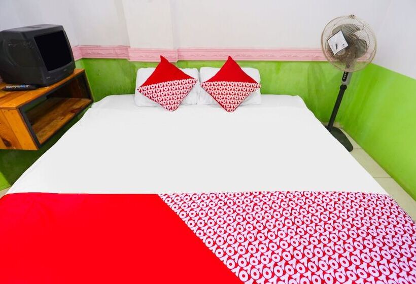 호텔 Spot On 91344 Wr House Syariah Batam