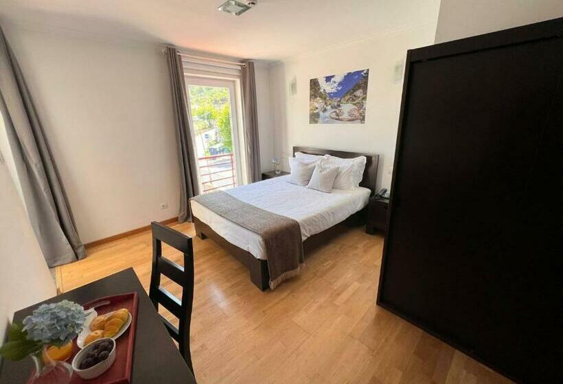 ホテル Vale Do Zêzere