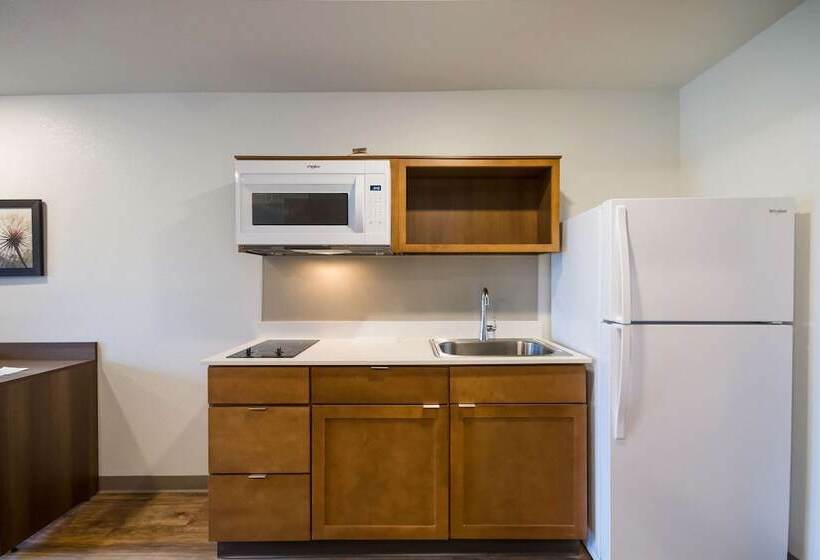 בית מלון כפרי Woodspring Suites Panama City Beach