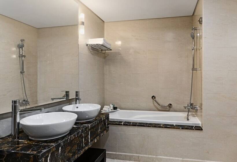 هتل Wyndham Residences The Palm