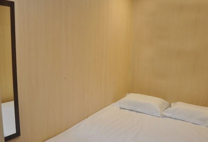 Marelis Sea Hostel