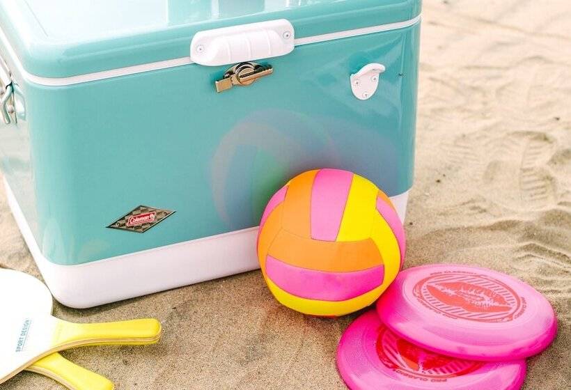 O Neill I By Avantstay Coastal Paradise Steps From Beach Modern Decor