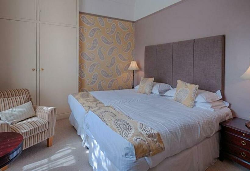 Пансион Edgemoor Manor