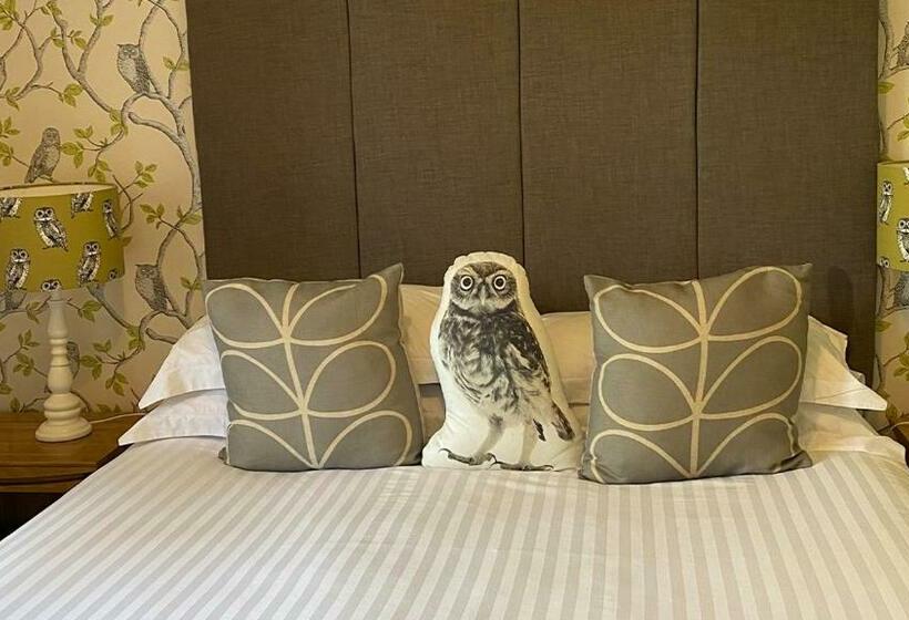 Пансион Edgemoor Manor