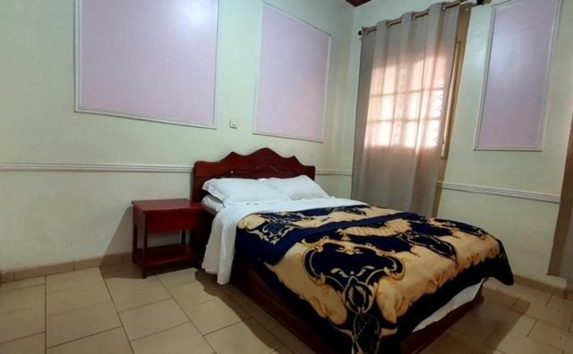 Пансион Manoir Des Princesses Bafoussam