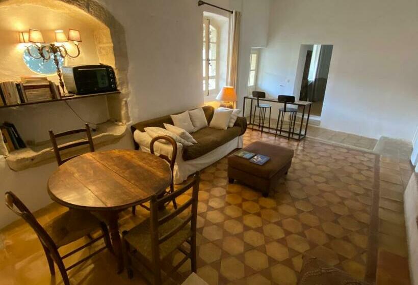 بنسيون Villa Verde   Gîte   Possibilité Table D Hôte