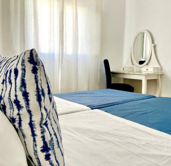 호스텔 Pirata Milfontes Guest House