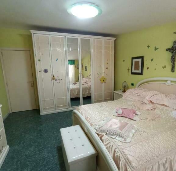 ベッドアンドブレックファースト Bed Fiorella